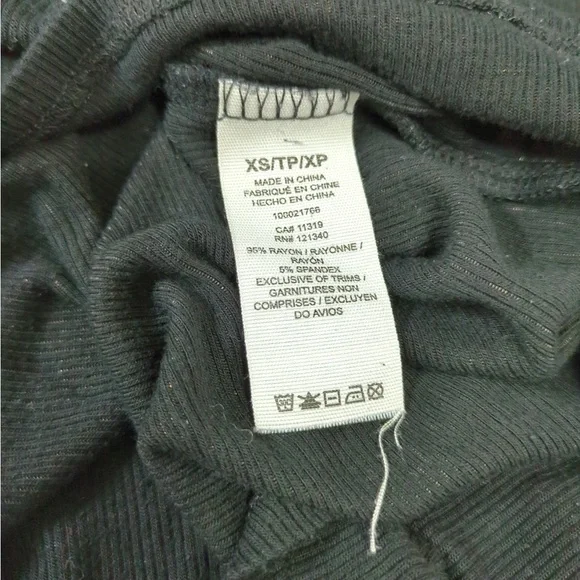 FREE 🎁 Garage Ribbed Long Sleeve Top - Picture 5 of 6